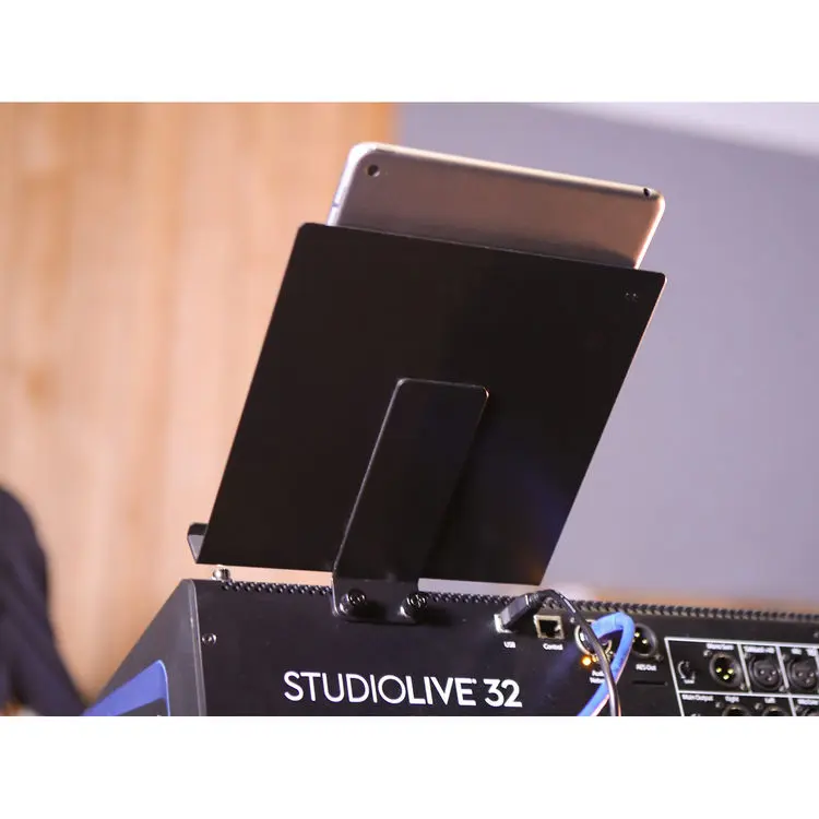 StudioLive® Shelf Mount 2.webp