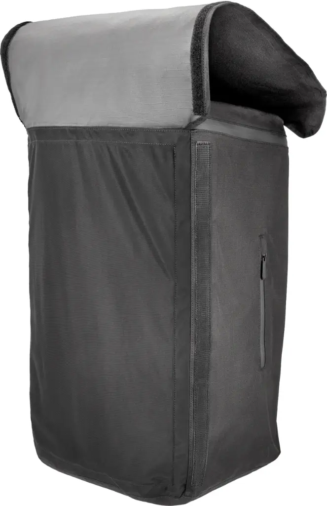 EVERSE12-RAINCVR 3.webp