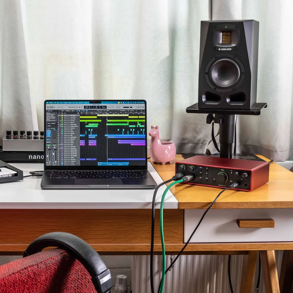 Scarlett 16i16 4.webp